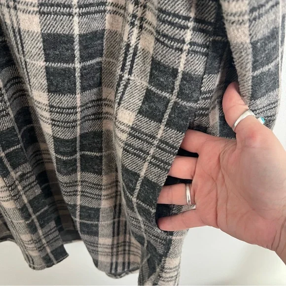 Beach Lunch Lounge plaid flannel shirt - Picture 3 of 6